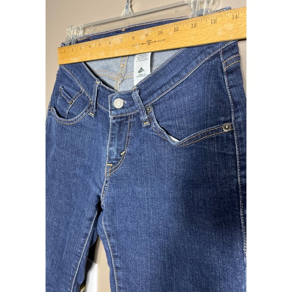 Vtg Levis Curvy Cut Jeans Bootcut Y2K 2000s Low Rise Fit Cowgirl Blue Womens 7 - Picture 3 of 8